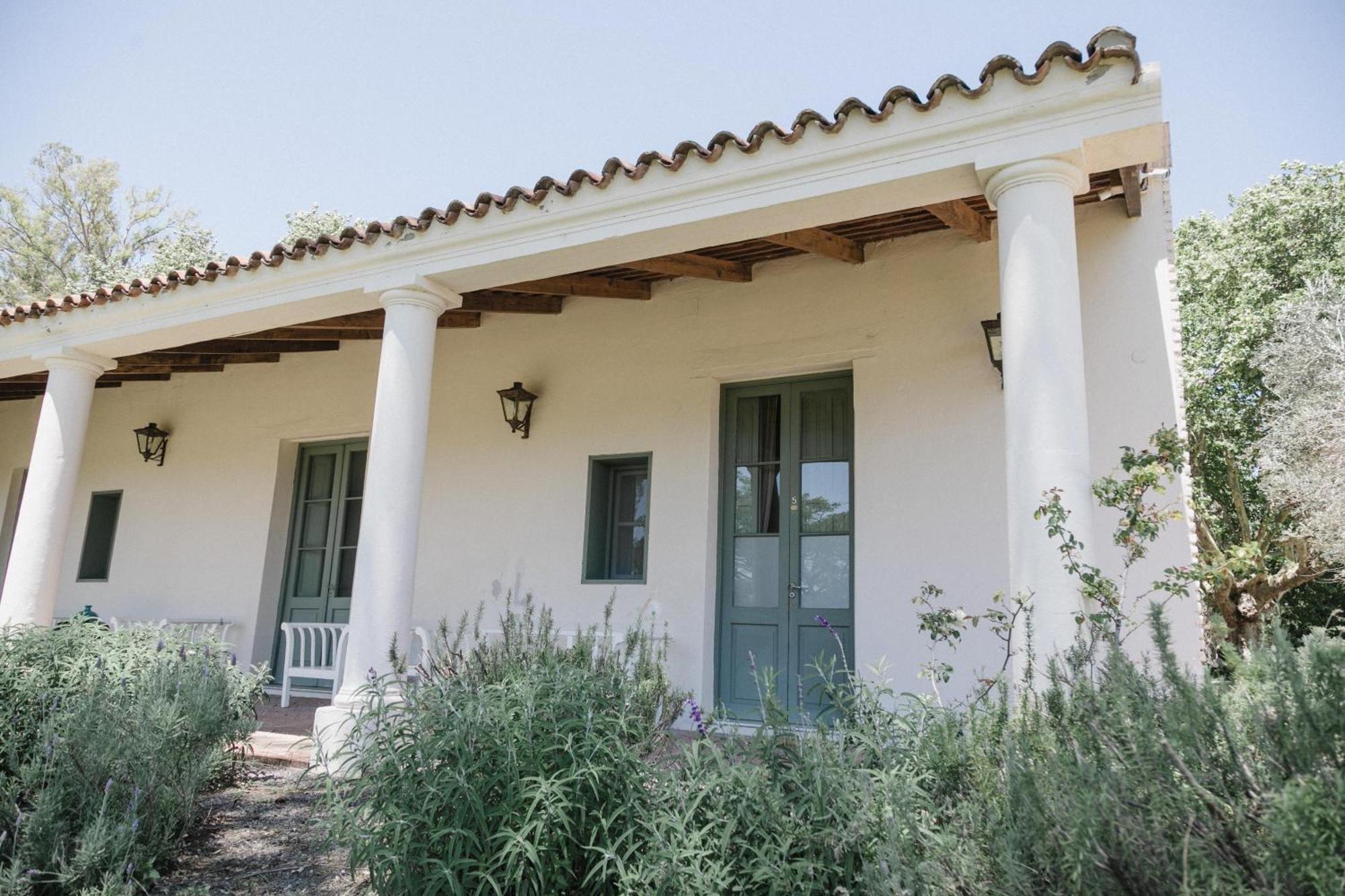 Estancia La Paz Hotel Аскочинга Екстериор снимка